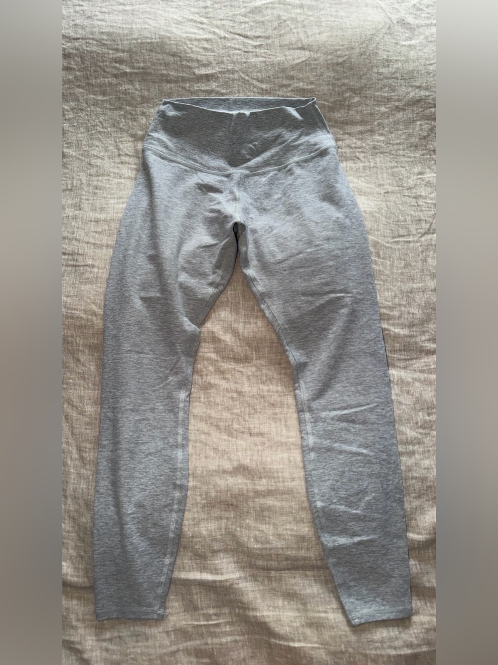 ALO Yoga Light Gray High-Waist Leggings